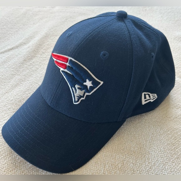 New England Patriots New Era Hat; Adjustable - Picture 3 of 5